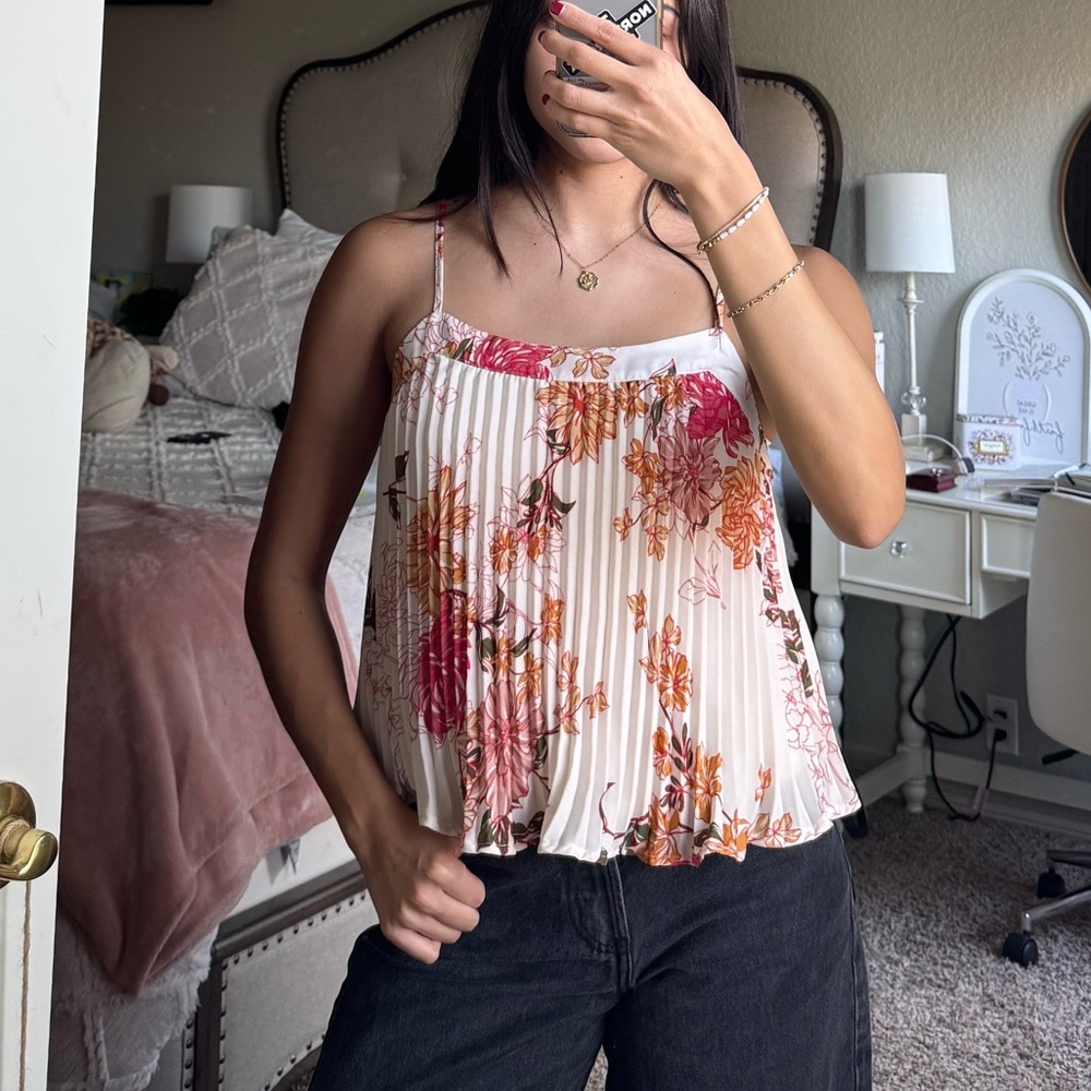 Elegant Floral Spaghetti Strap Camisole